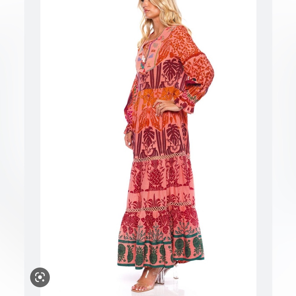 NWT FARM Rio Ainika tiered Macaw Maxi Dress in XSmal